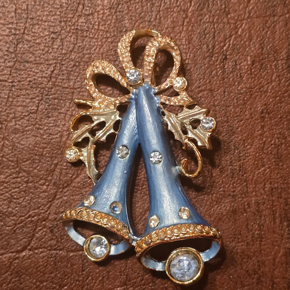 Vintage Christmas Bells Brooch Blue Enamel Rhinestone Gold Tone Holiday Pin 2in
